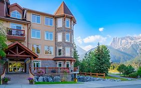Falcon Crest Lodge By Clique